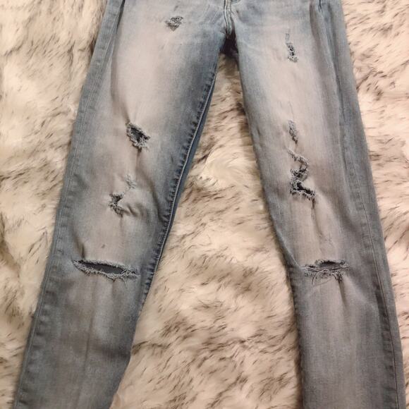 GAP resolution slim straight distressed destroyed light wash blue jeans size 26 - Picture 5 of 13